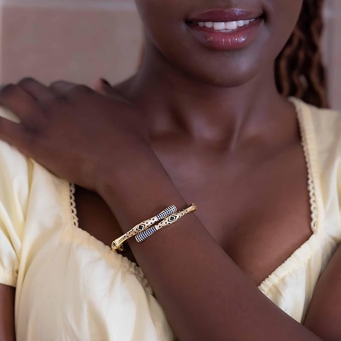 Yesalna Geometric Gold-Plated Bangle Bracelet for Women – Adjustable Open Cuff Design, Tarnish-Resistant Fashion Jewelry