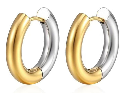 Yesalna titanium hoop earrings with 14K gold-plated finish on white background
